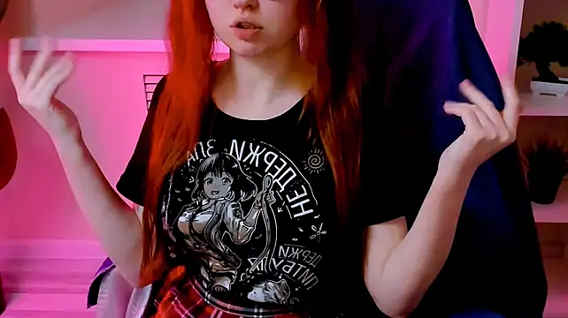 CarolGiggly webcam