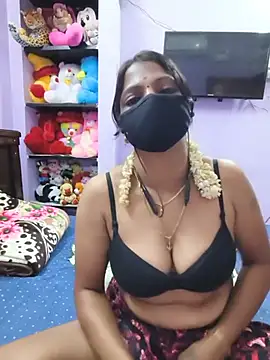 Tamil_Ishu webcam
