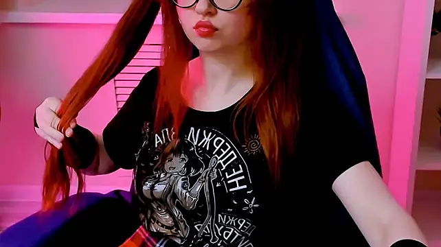 CarolGiggly webcam