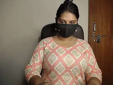 Yourroshini