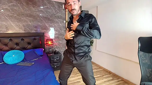 Adams_Sanz