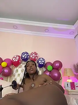 GiaJacobs live cam on StripChat