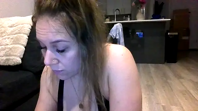 thedevinemama webcam