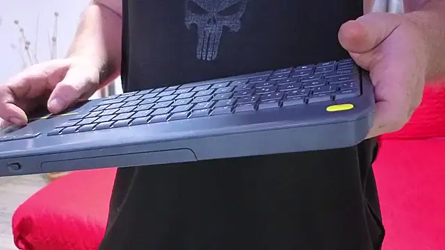 michacosio webcam