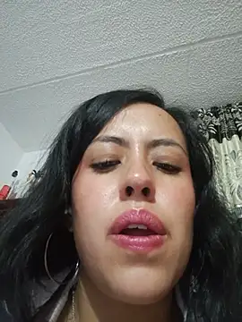 Queen_Ashly webcam