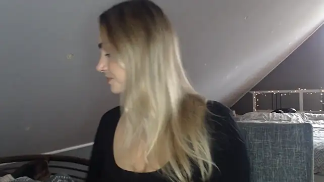 ScarlettSensitive webcam