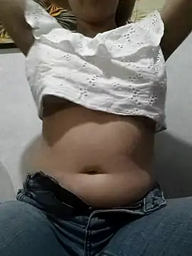 dulccemaria24 webcam