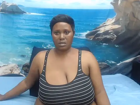 SexyBoobs44DD webcam