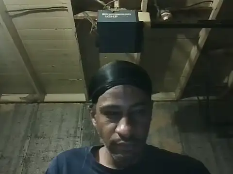 Leo99842 webcam