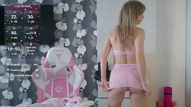 EmiliaMur_ webcam
