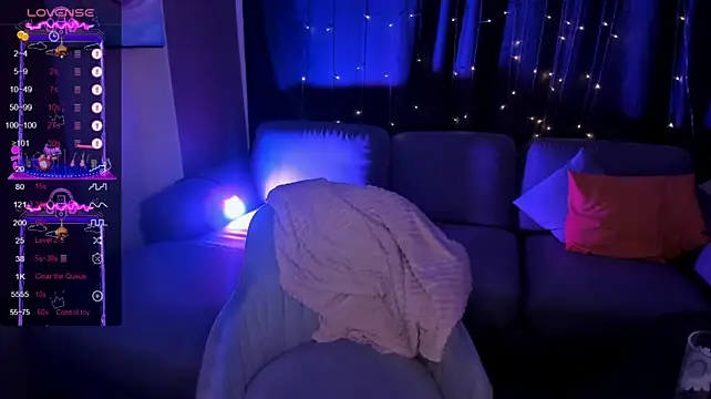 AnyaTaylor_ webcam