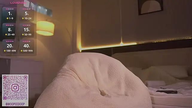 poorpornactor webcam
