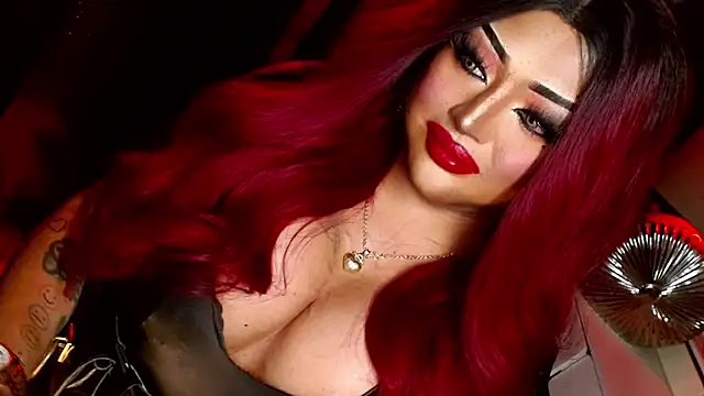 TiffanyWolf live cam on StripChat