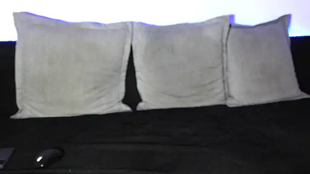 Wolfy_man07 webcam