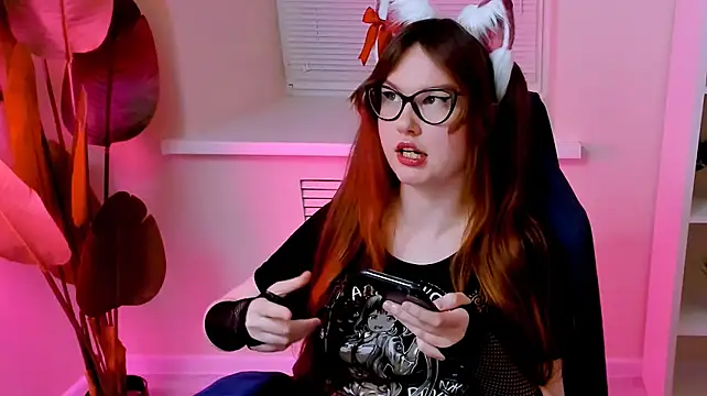CarolGiggly webcam