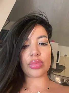 Serafina_del_Mar__ live cam on StripChat