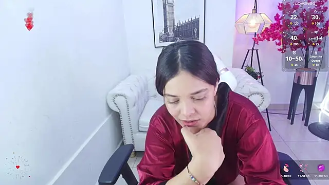 Maggy_t18 live cam on StripChat