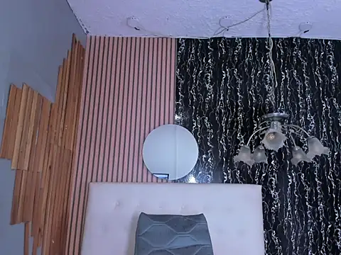 MarianaGalviz_ live cam preview