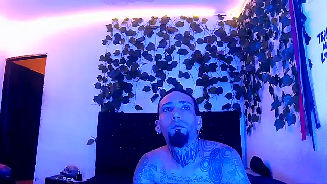 caribbeanlover1 webcam