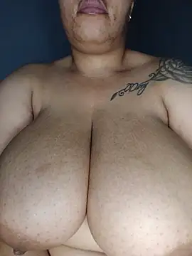 Fantasy1976 webcam