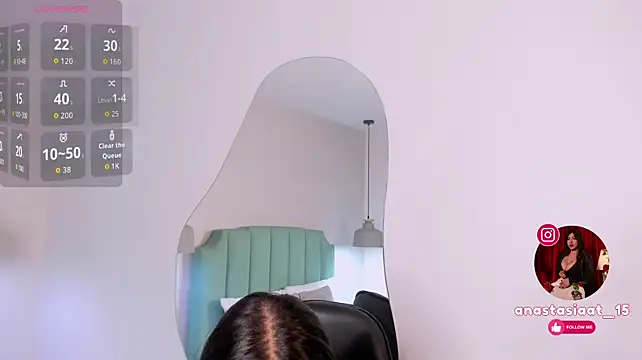 Miia_Thompsonn