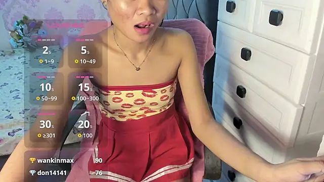 Mica_Jones