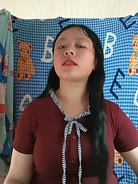 lisa-bae00