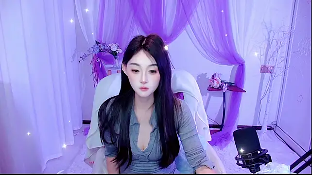 Tili_Lucky webcam