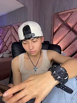 ian_mathias_ webcam