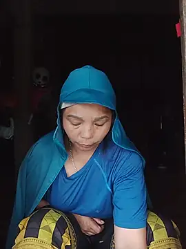 tran-trang