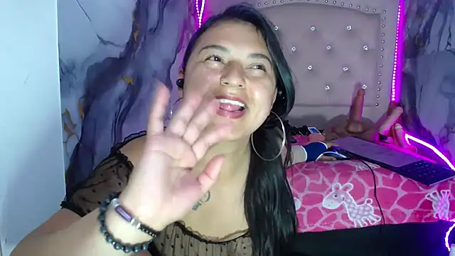 violetaass