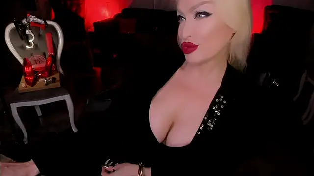 FinDomGod webcam