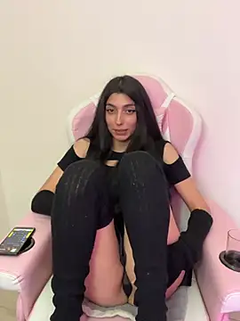 Felicia_smok3