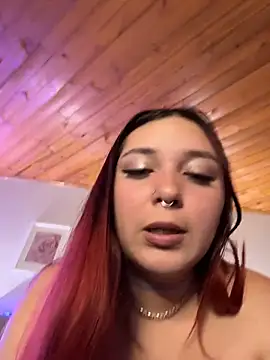 Karen18_boobs webcam