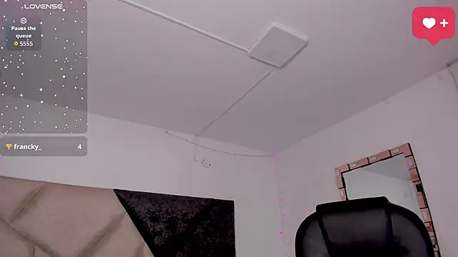 SaraWagner_ webcam