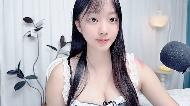 Winnie666999 webcam