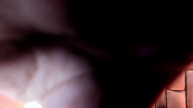 megan_whitee__
