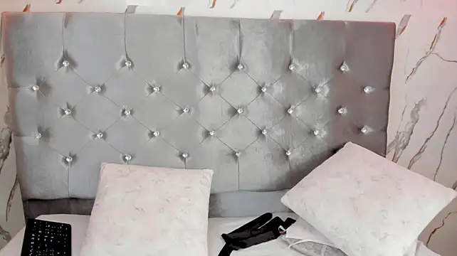 vanessa_saquirt