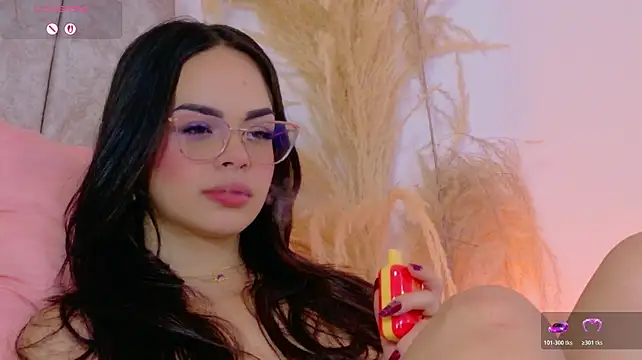 Maddie_Evanss live cam on StripChat