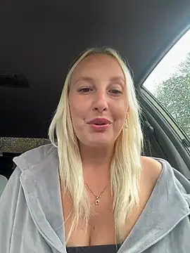 MerlinDave live cam on StripChat