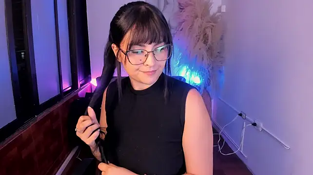 TifanyWhite_