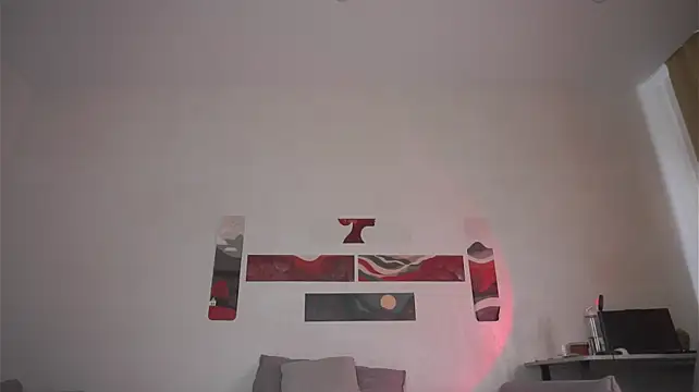MiaThaine webcam