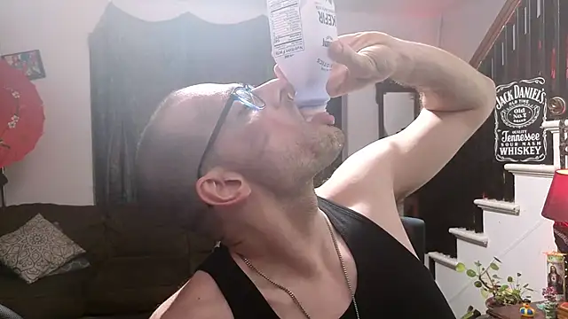 MasterDaddyCool webcam