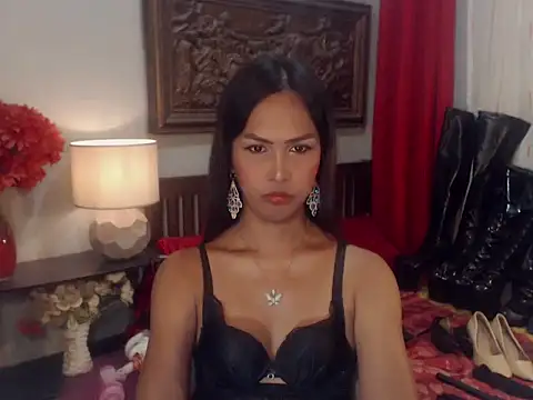 Nathalieheartt webcam