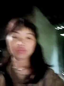 Linda2004 webcam