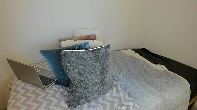charmie__ webcam