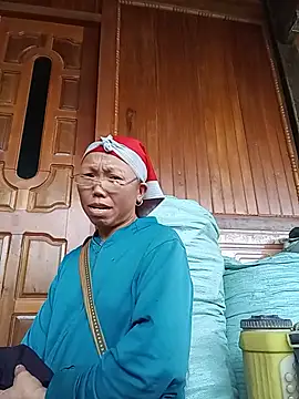Huyen-tram webcam