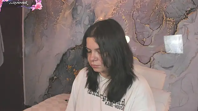 Mey_moon live cam on StripChat