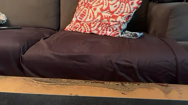 EATmyCUM03