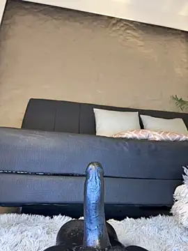Isa__Blanc webcam